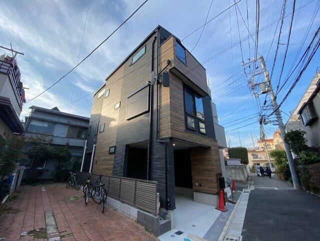 文京区小日向３丁目戸建の外観