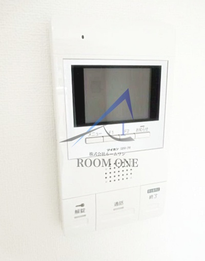 ディアレイシャス成増のセキュリティ|モニター付きインターホンです。