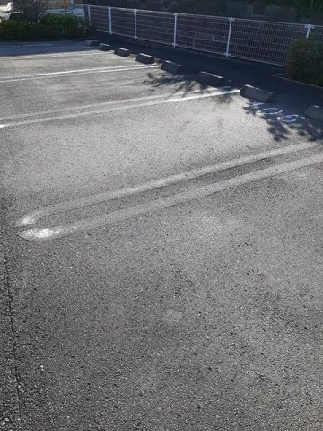 レジデンス・ノンノサンの駐車場|カースペースがあります