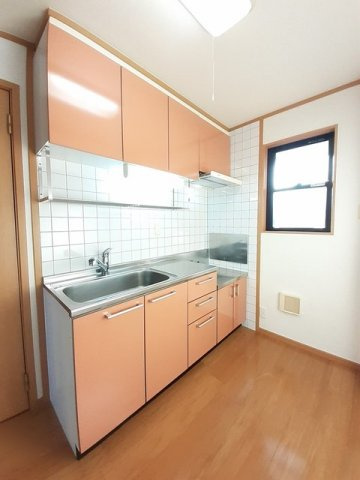 レジデンス・ノンノサンのキッチン|キッチンでお料理をお楽しみください