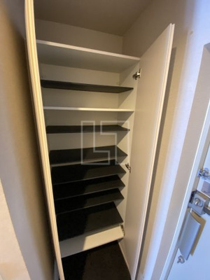 【収納】 | ジェイラピスナンバ | ジェイラピスナンバ　下駄箱