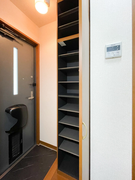 カメリアの玄関