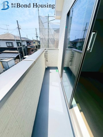 「南間口」「長期優良住宅」 玉津町今津 限定1棟のバルコニー