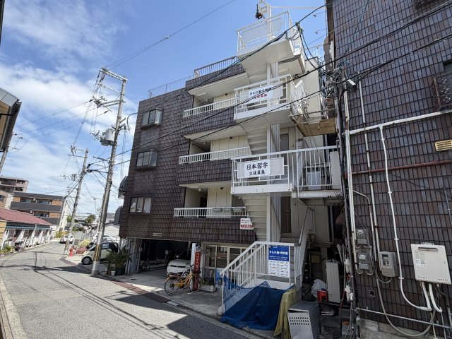 【エントランス】 | アミューズマンションむさし2