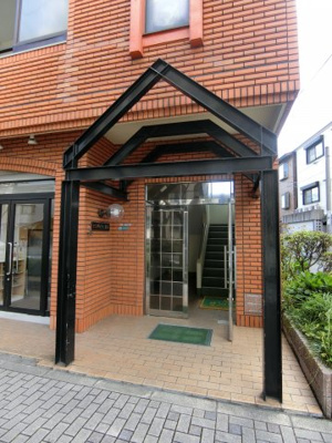 【エントランス】 | サンハイティ室谷