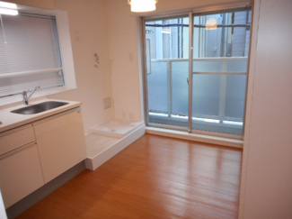 【居間・リビング】 | Cast anchor Togoshiginza