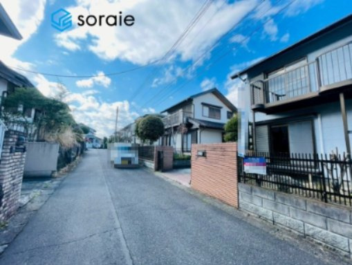 日高市武蔵台　中古戸建の前面道路含む現地写真|3/16　撮影