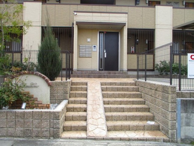 【エントランス】 | コマンドゥ－ル