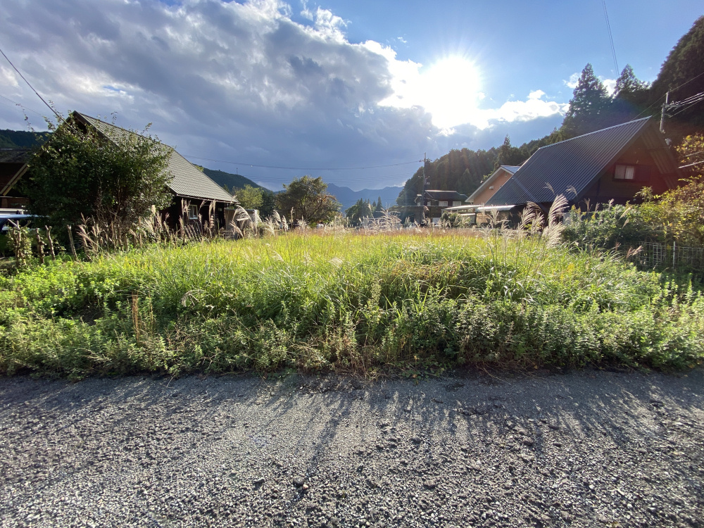 丹波市青垣町口塩久の売地の外観