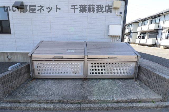 ヴィラージュ　Ｄのその他共用部分|ゴミストッカー