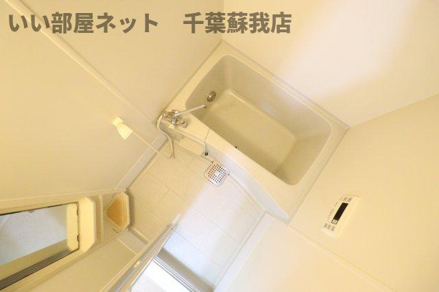 ヴィラージュ　Ｄの浴室|コンパクトで使いやすいお風呂です