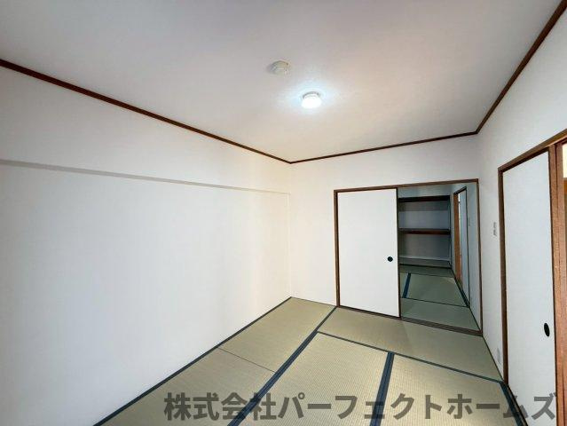 【居間・リビング】の画像