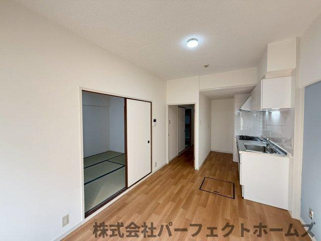 枚方ハイツ第8号棟のキッチン