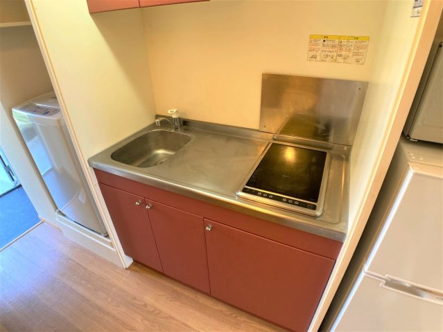 【キッチン】 | 設備・仕様は号室により異なる為、現況を優先致します。