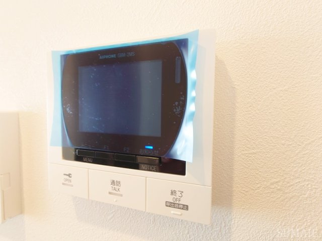 アリーチェ赤羽岩淵のセキュリティ|モニター付インターホン完備です☆