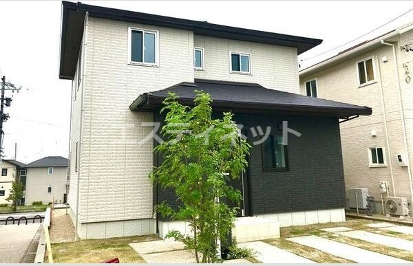 共西町4丁目戸建の外観