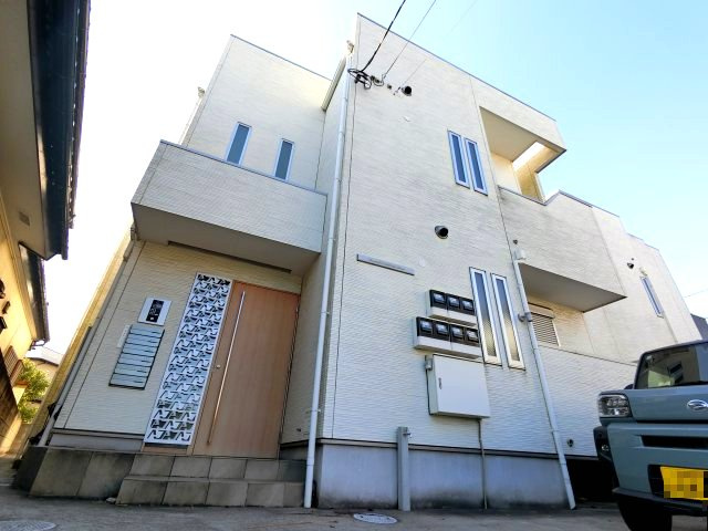 GRANDOTIC CENTRAL CHIBAの外観