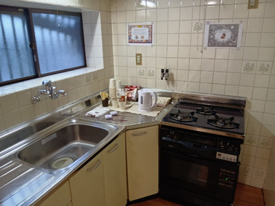 【居間・リビング】 | 春の丘とキンモクセイ