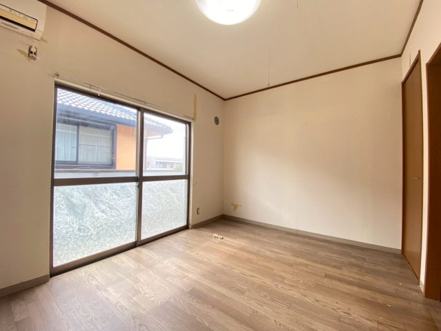 【居間・リビング】