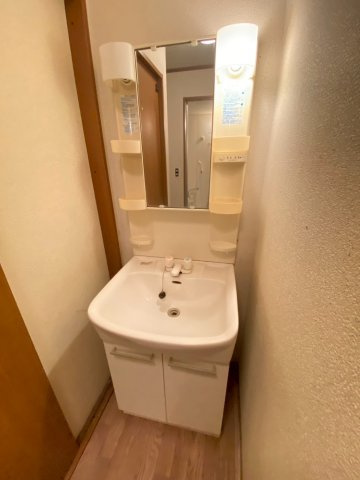 【独立洗面台】