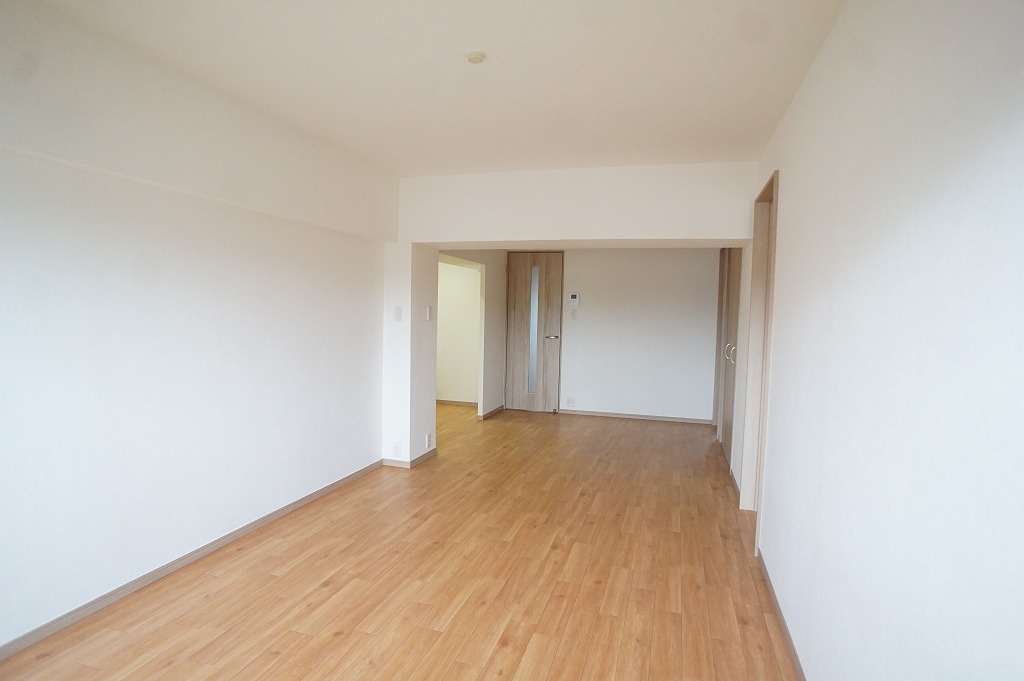 【居間・リビング】の画像