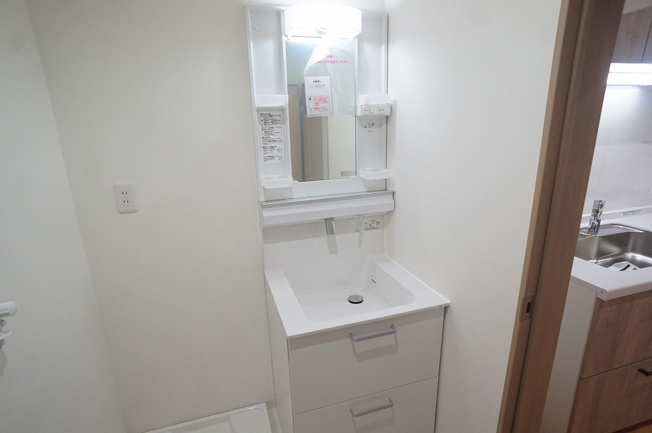 【独立洗面台】 | 八戸ノ里グランドマンションB棟 | 洗面台新調です☆