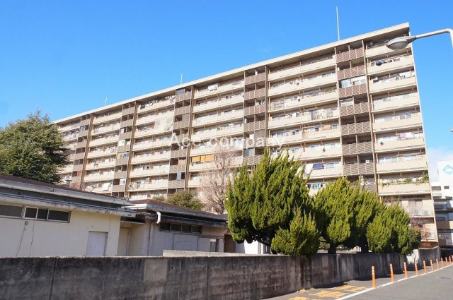 【外観】 | 八戸ノ里グランドマンションB棟 | 周辺お買い物施設充実しています♪