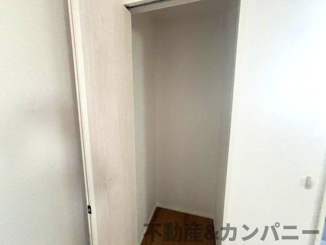 鴨川3丁目の新築のおうち①　松山市鴨川3丁目新築戸建の収納|大きなスペースがあり、収納には困りません