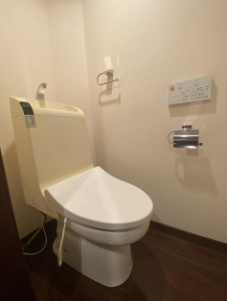 【トイレ】 | サンフォレスト | 温水洗浄便座。