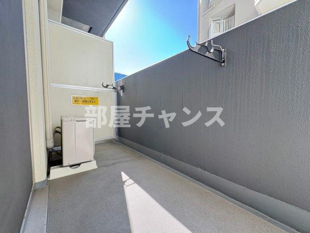 ライブコート丸の内のバルコニー