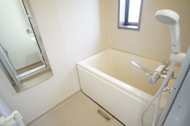 スカイハイツ喜里ヶ丘　Ｂ棟の浴室