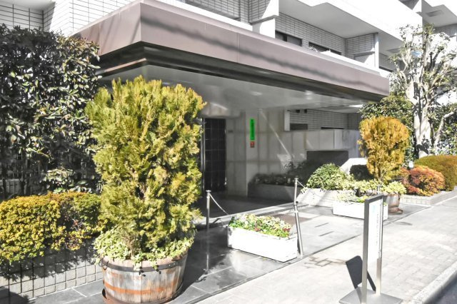 センターハイツ梅ヶ丘の外観|ペット飼育可能な新耐震基準マンション、センターハイツ梅ヶ丘は即日現地案内可能となっておりますので、お気軽にお問い合わせください！