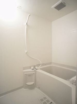 【浴室】 | NARABUハイツⅢ | 追い焚き機能付きです♪