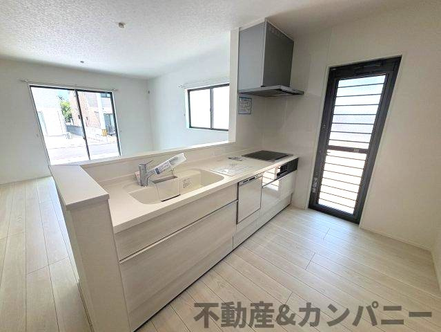 鴨川3丁目の新築のおうち②　松山市鴨川3丁目新築戸建