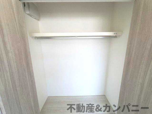 鴨川3丁目の新築のおうち②　松山市鴨川3丁目新築戸建の収納|大きなスペースがあり、収納には困りません