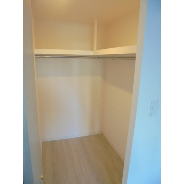 グランテラス業平の収納