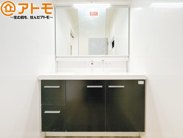 【独立洗面台】 | 葵区瀬名2　新築戸建　B区画 | 二階にも洗面台があるため朝の混雑も緩和されますね♪
