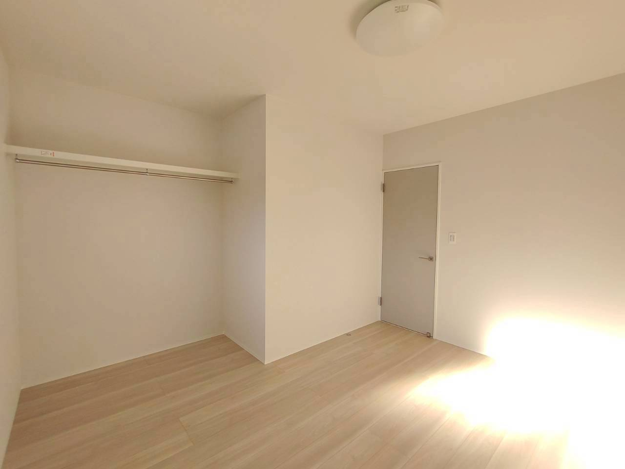 大川市大字鐘ケ江の新築一戸建の洋室