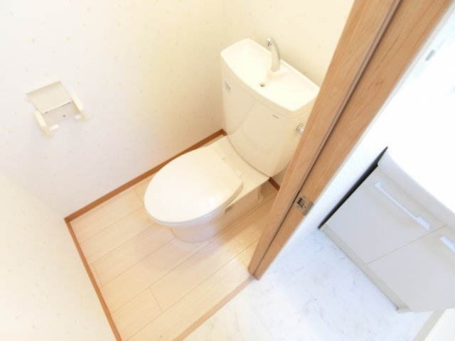 グランドメゾン津々山台のトイレ