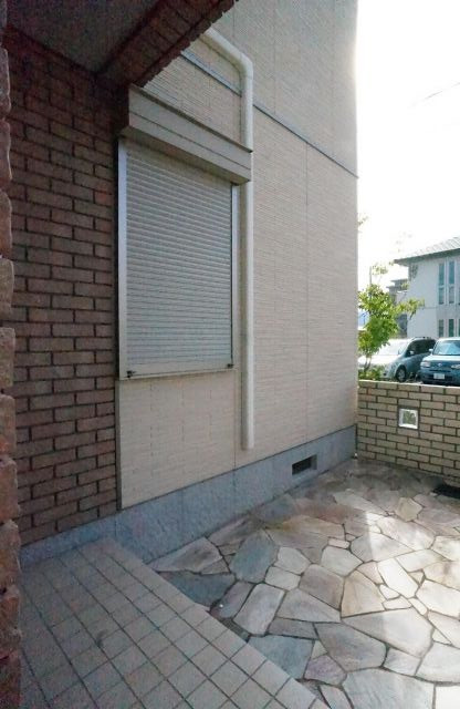 ブランヴィラージュのその他共用部分|オシャレな玄関スペース
参考、同建物・同間取りの号室