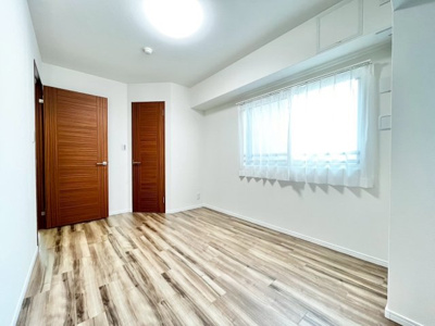 【洋室】 | エルシア東加賀屋