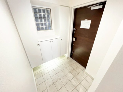 【玄関】 | エルシア東加賀屋