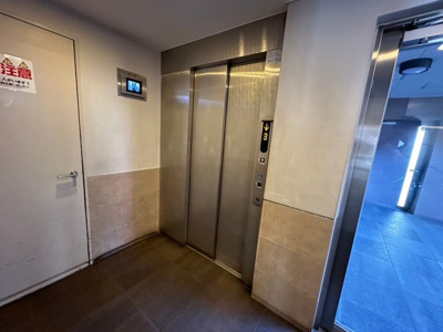 【エントランス】 | エルシア東加賀屋