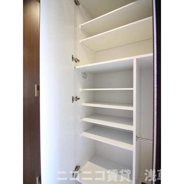 プレール・ドゥーク浅草Ⅳの収納