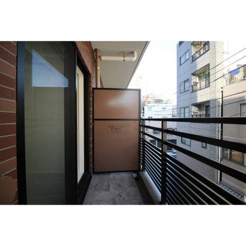 プレール・ドゥーク浅草Ⅳのバルコニー