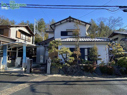 静市市原町 中古戸建の外観