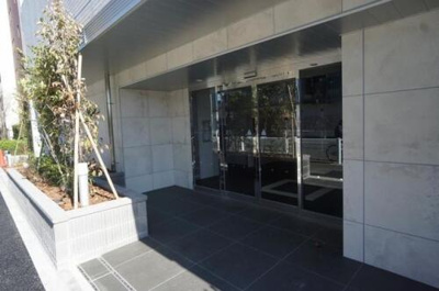 【エントランス】 | ＧＥＮＯＶＩＡ横浜鶴見市場ｓｋｙｇａｒｄｅｎ