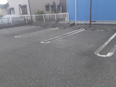 【駐車場】 | ヴェルドュールＢ | 駐車場です