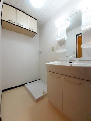 【洗面所】 | 第二コーポ学苑 | 広い洗面スペース