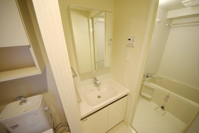 スカイコートグランデ清澄白河の独立洗面台